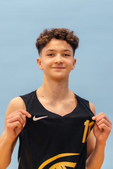 11 - Isaac Grante-Halliday